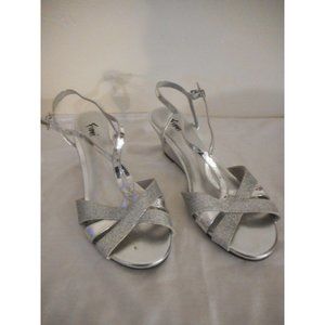Fioni Silver Glittery Strappy Wedge Heel Size 6.5 Dressy shoe